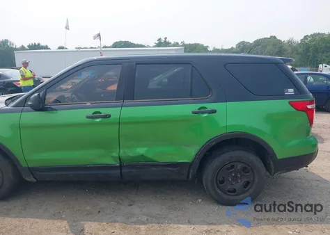 2013 Ford Police Interceptor из США, поврежденный, VIN 1FM5K8ARXDGA38646